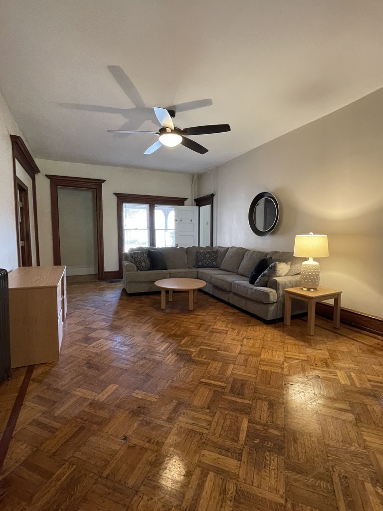 1051 West 4th Street Unit 1 - 1